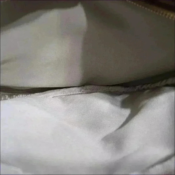 Valentina Crossbody Shoulder Handbag Red Tan Leather - Picture 7 of 7